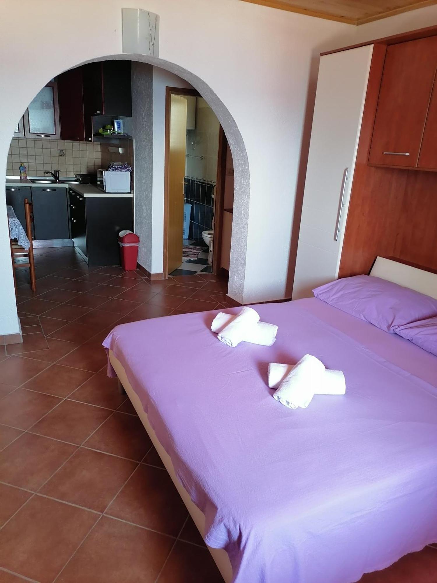 Apartmani Iva Трибань-Крушчица Номер фото
