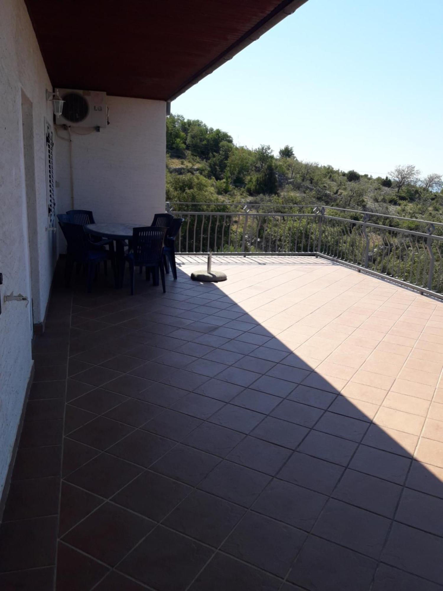 Apartmani Iva Трибань-Крушчица Номер фото